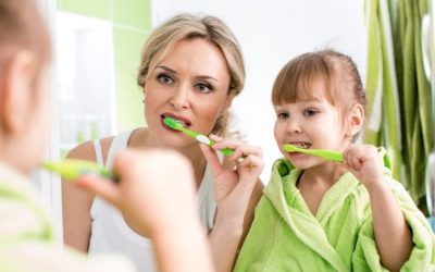 HÁBITOS SALUDABLES PARA LA SALUD DENTAL DE LOS NIÑOS.