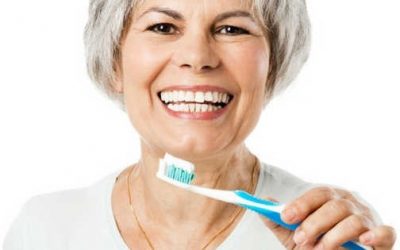 Menopausia y sus efectos en la salud bucodental.